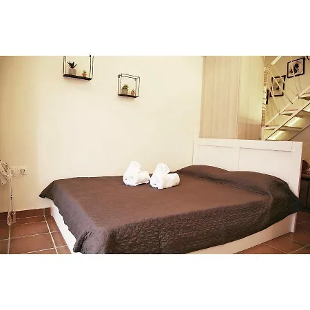 Evelinas Appartement Nikiana